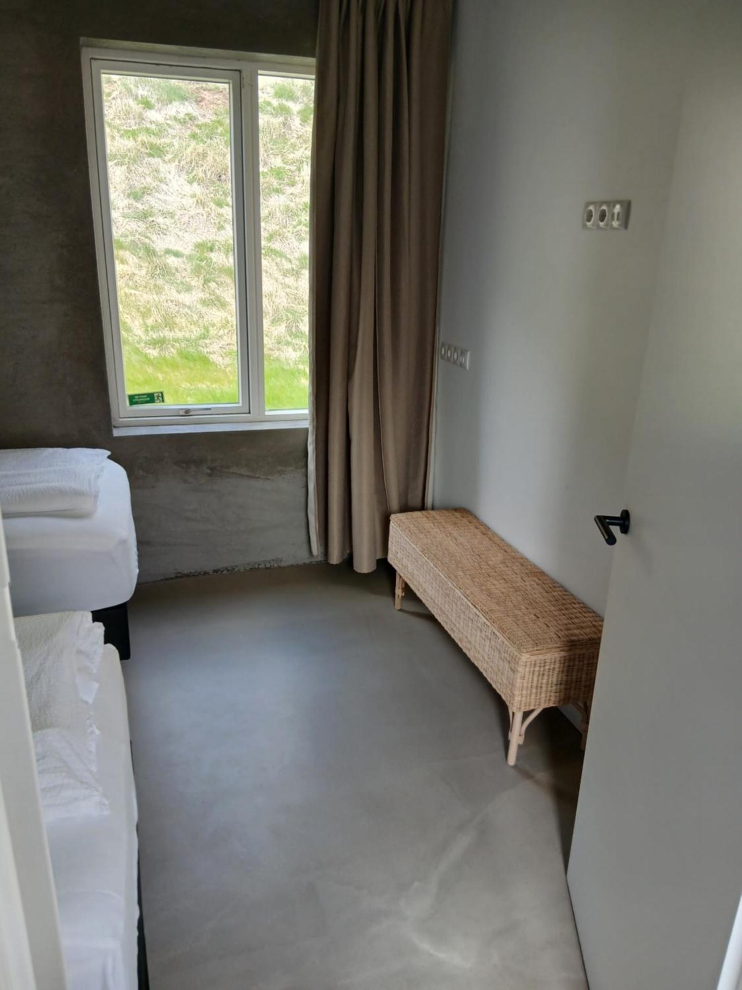 The Garage Apartment Varmahlid  Luaran gambar